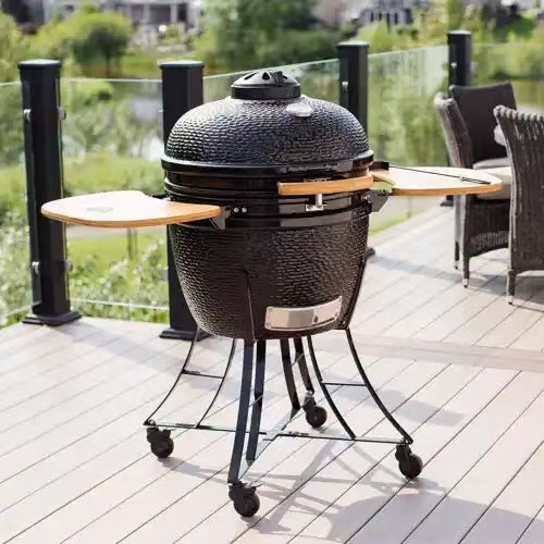 No More Flare-Ups! Kamado’s Ceramic Construction Ensures Even Heat for Stress-Free Grilling