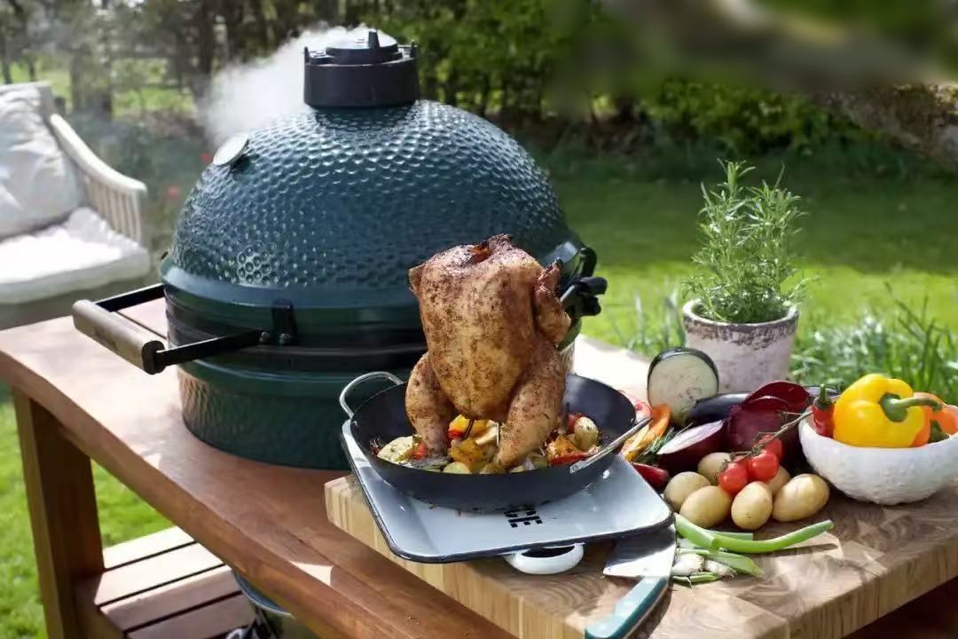Chicken Roasting Rack & Holder: Expertly Crafted for Kamado Ceramic Grills – Premium Quality for Perfect Roasts